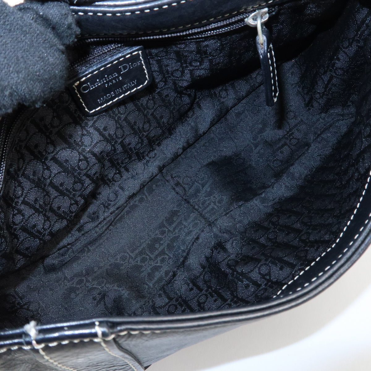 Christian Dior CD Logo Shoulder Bag Black Leather Womens Handbag Preowned Auth21
