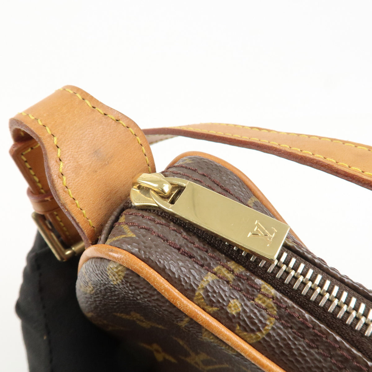 LOUIS VUITTON Pochette Croissant Monogram Shoulder Bag M51510 Preowned Auth7