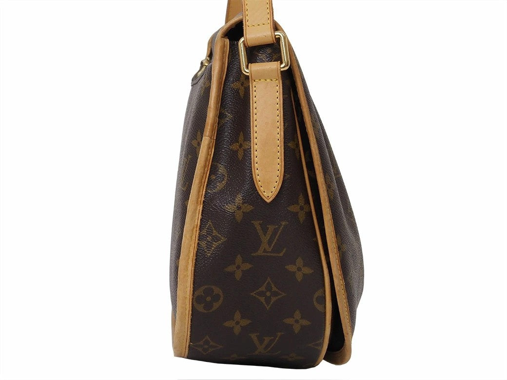 Louis Vuitton Menilmontant MM Monogram Canvas Crossbody Shoulder Bag Preowned3
