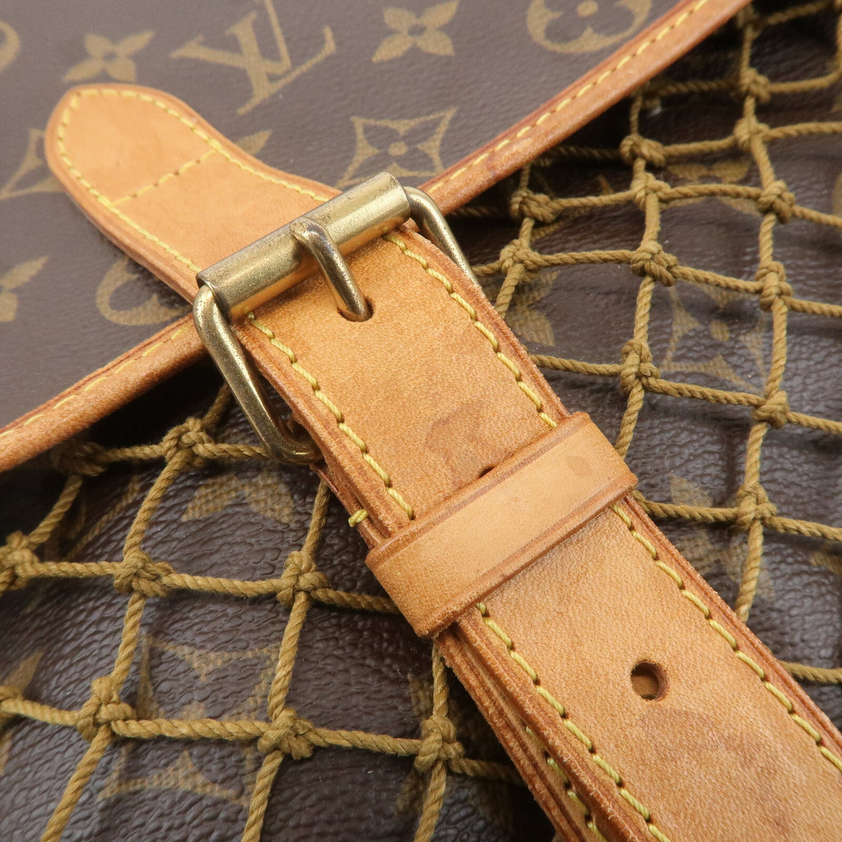 LOUIS VUITTON Gongo MM Monogram Messenger Crossbody Bag M40116 Preowned Auth12