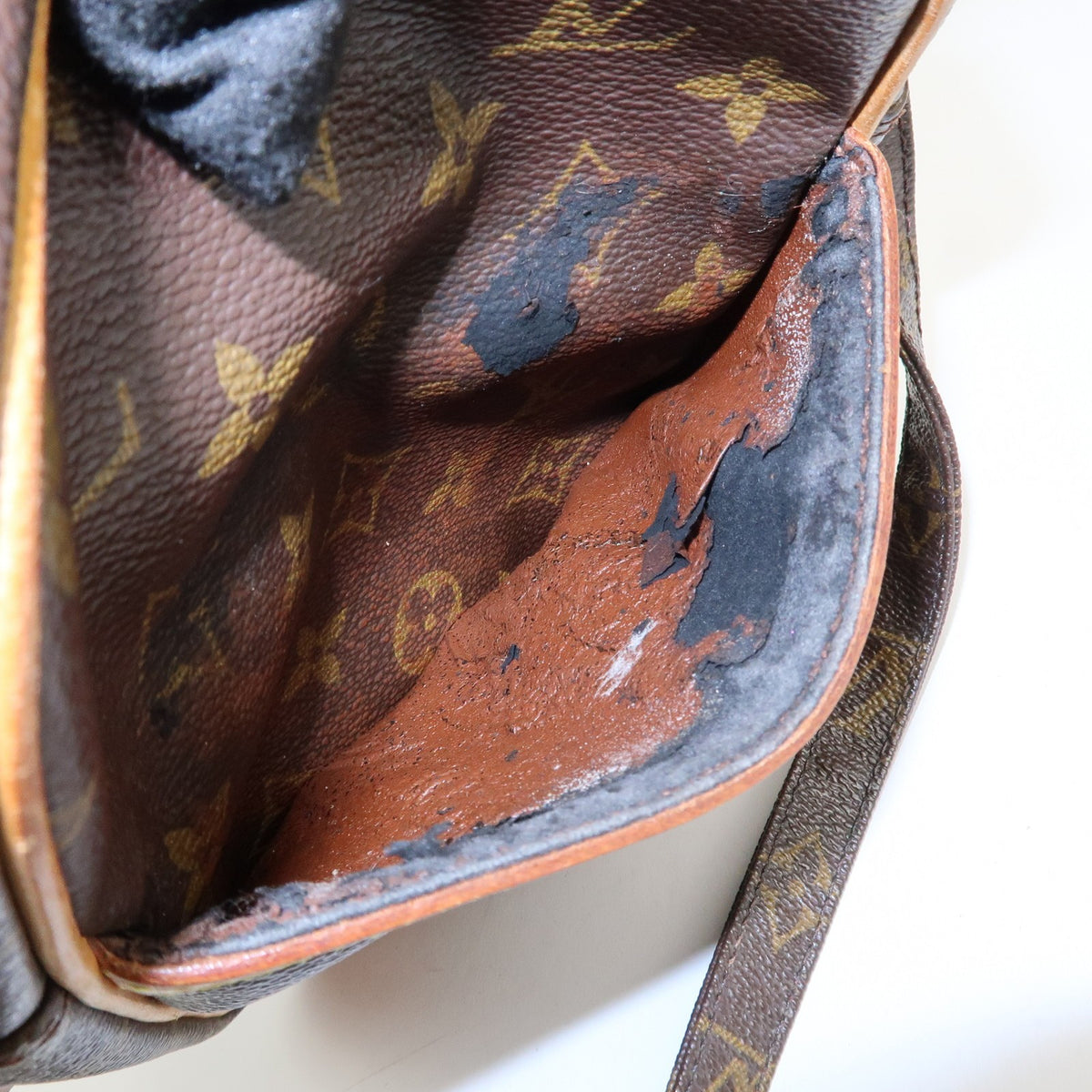 Louis Vuitton Monogram Danube Shoulder Bag Crossbody Bag M45266 Auth Used F/S17