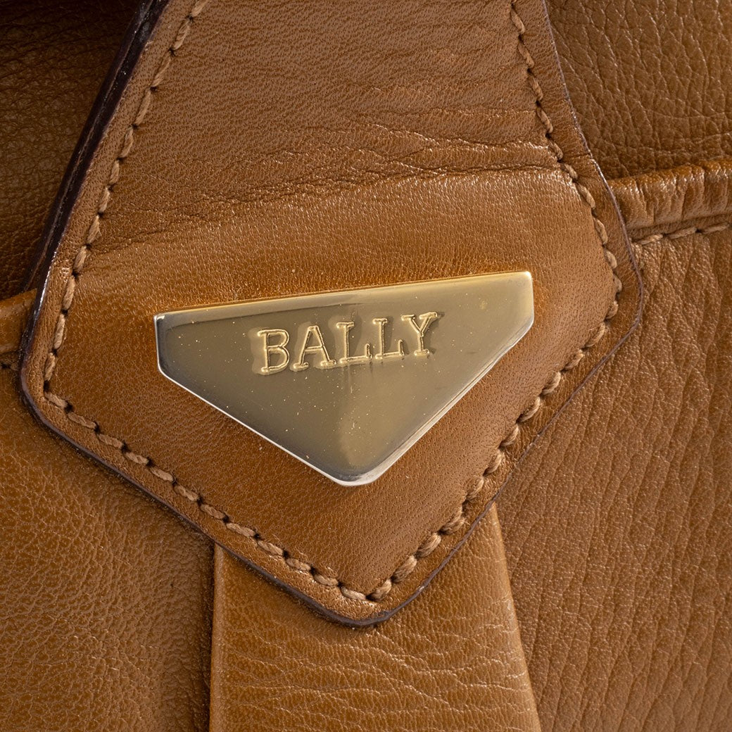 BALLY Old Bally Womens Shoulder Bag Camel Leather Flap Vintage Preowned Auth9