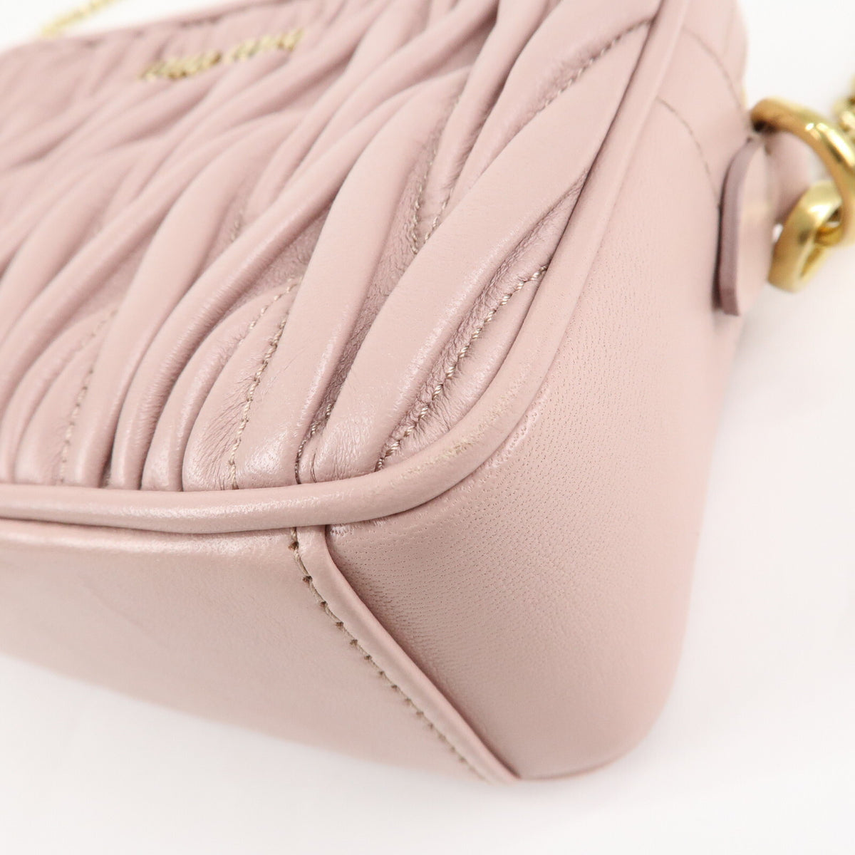 MIU MIU Matelasse Leather Chain Crossbody Shoulder Bag Pink Beige Preowned Auth10