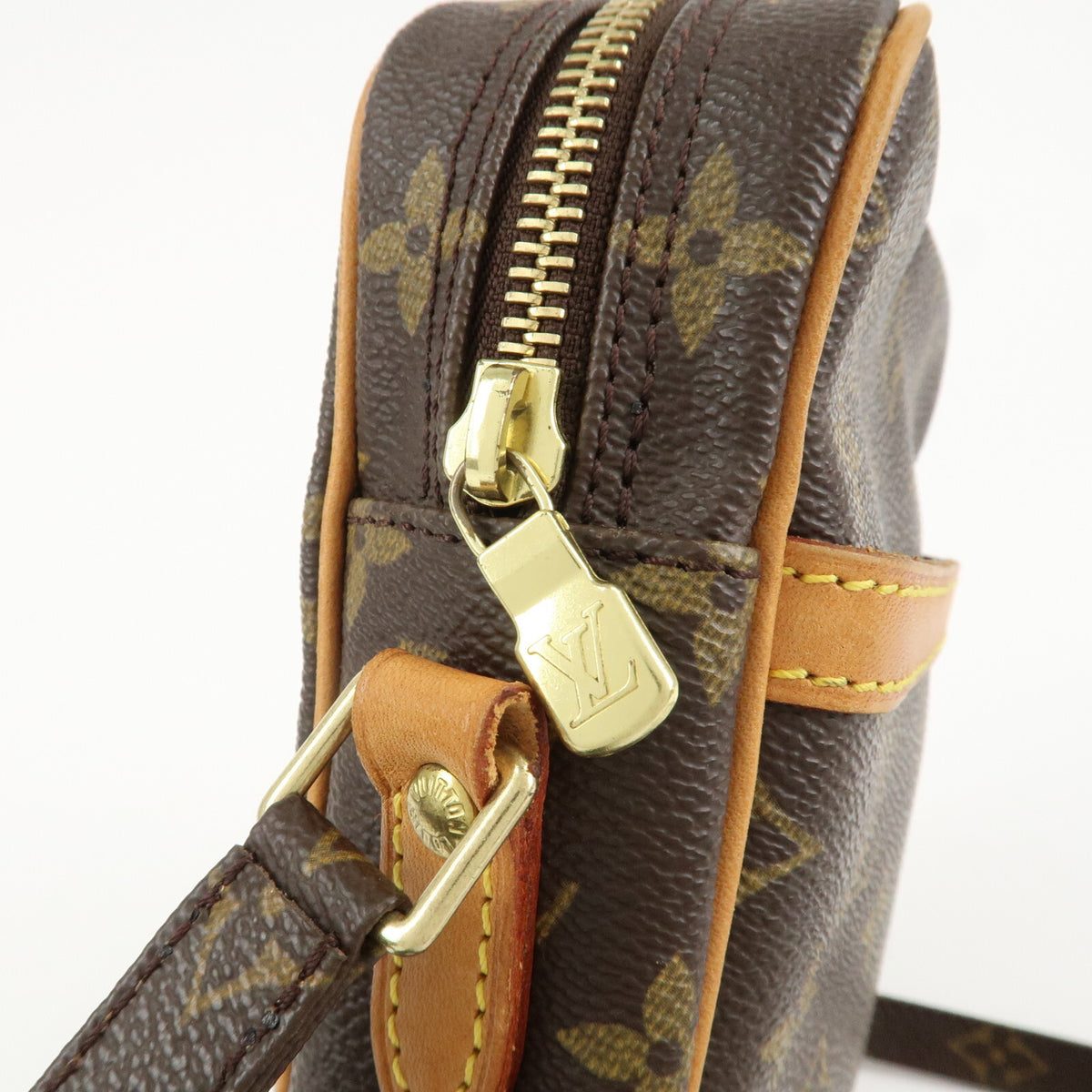 LOUIS VUITTON Monogram Danube Crossbody Shoulder Bag M45266 Preowned Auth18