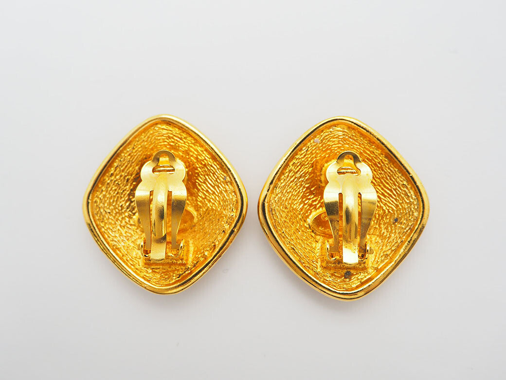 CHANEL Vintage Rhombus Arabesque Coco Earrings Gold Small Ladies Reuse Used2