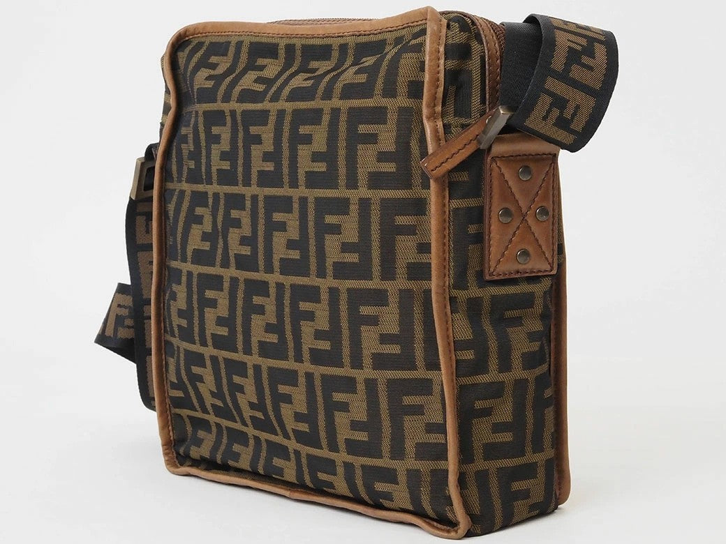 FENDI Zucca Crossbody Shoulder Bag Brown Canvas Leather 7VA152 Preowned Auth3
