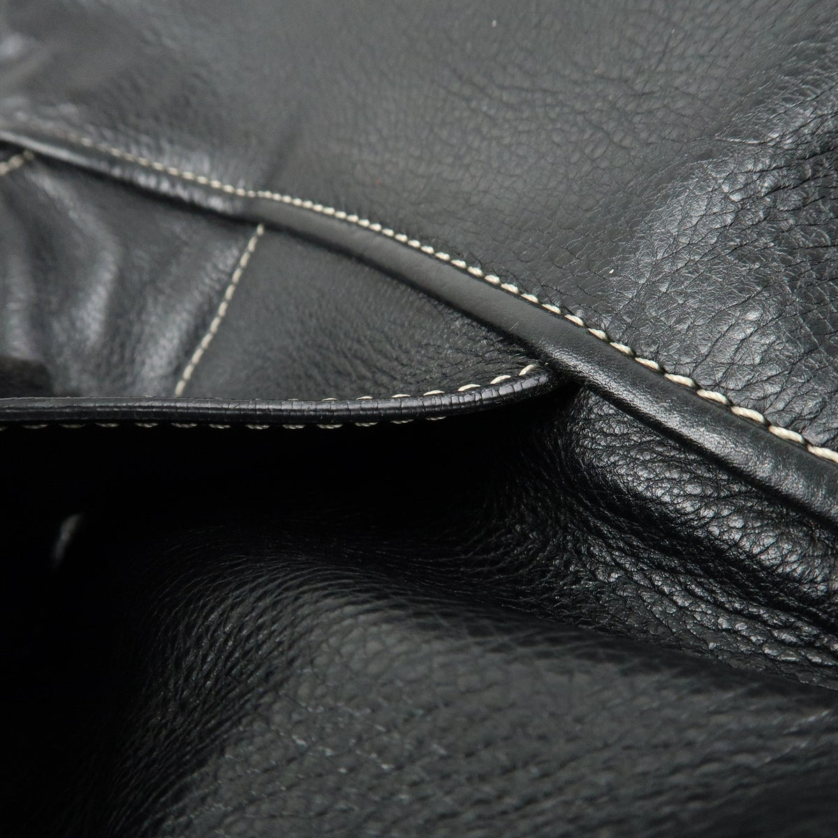 Christian Dior CD Logo Shoulder Bag Black Leather Womens Handbag Preowned Auth18