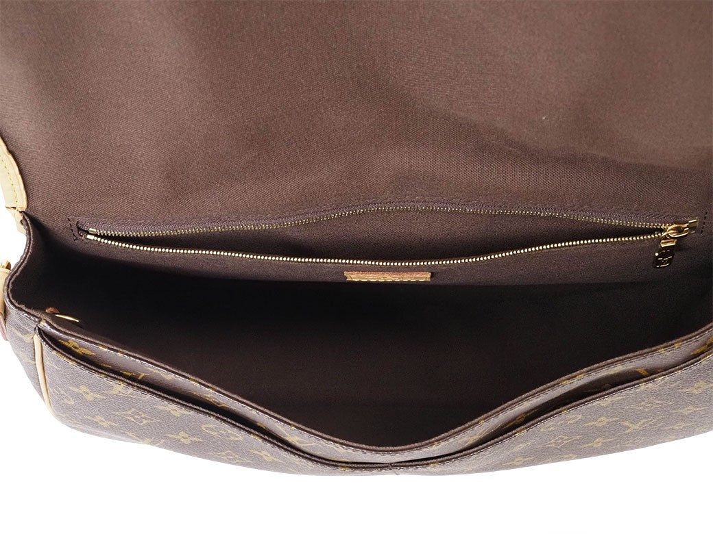 Louis Vuitton Menilmontant MM Monogram Canvas Crossbody Shoulder Bag Preowned8