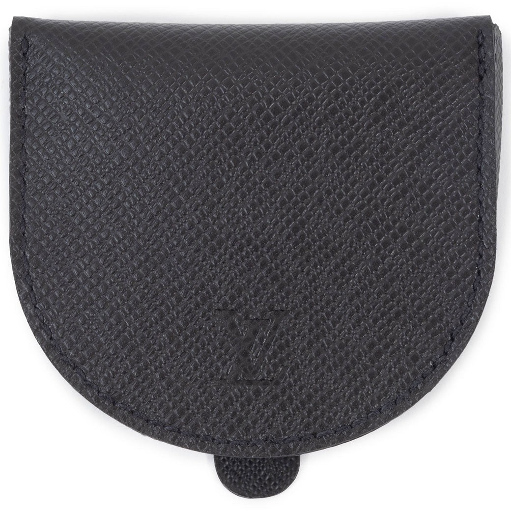 LOUIS VUITTON Porte Monnaie Cuvette Taiga Leather Black Coin Case Preowned Auth0