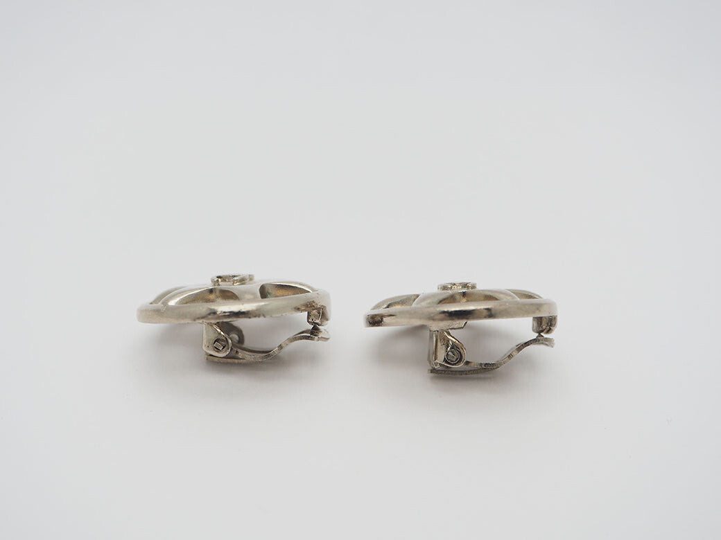 CHANEL Round Hexagram Earrings Silver Ladies 97A Metal Star Star Reuse Used1