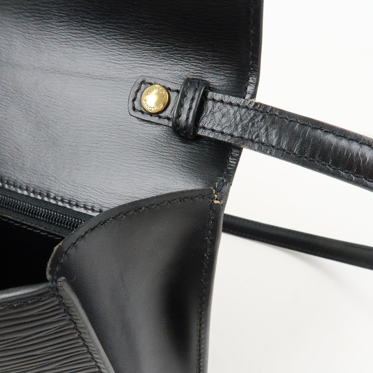 LOUIS VUITTON Arche Epi Leather Noir Black Small Convertible Bag Preowned Auth17