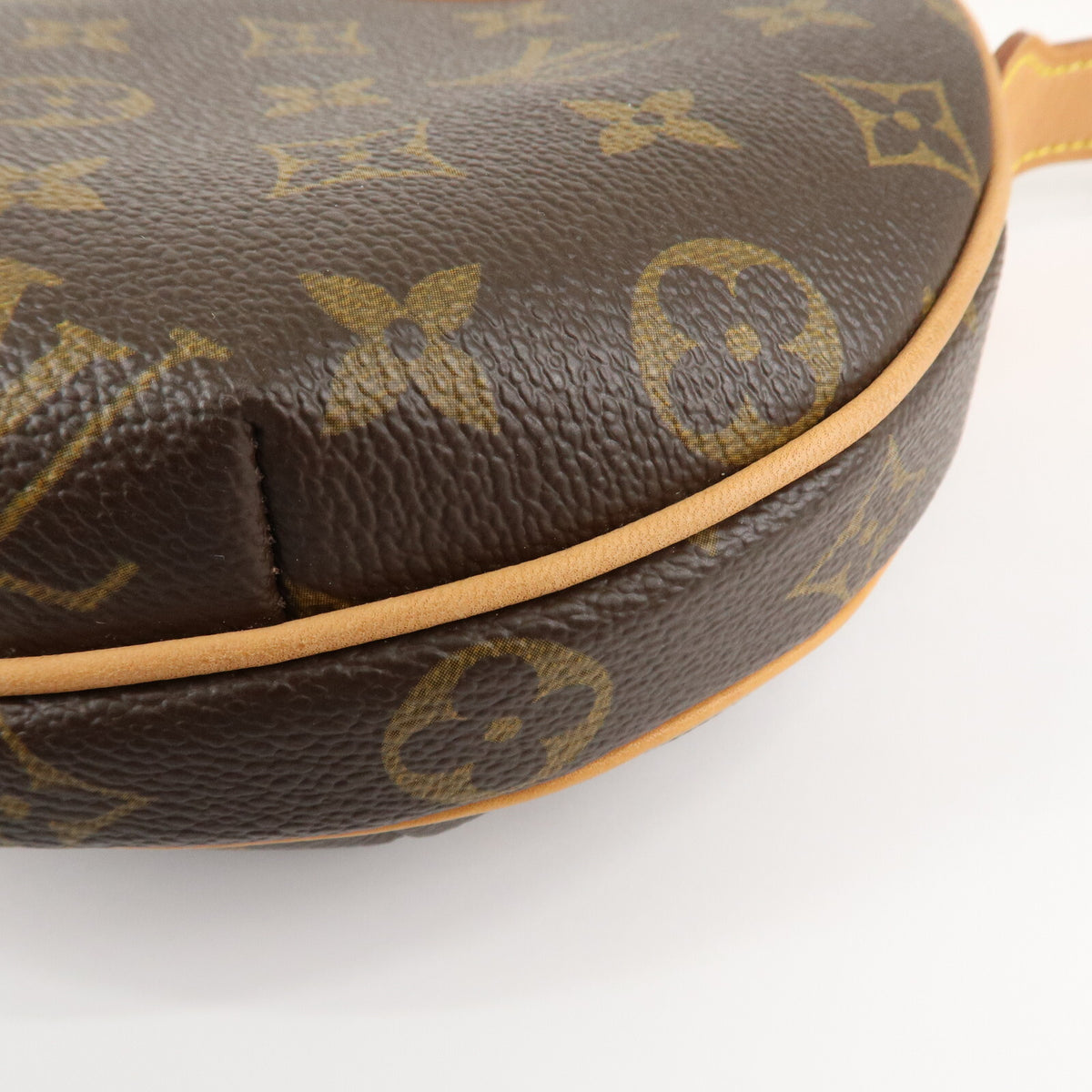 Louis Vuitton Monogram Pochette Croissant Shoulder Bag M51510 Preowned Auth14