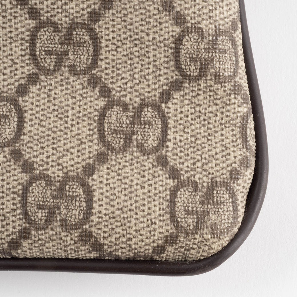 GUCCI GG Supreme Crossbody Shoulder Bag Beige Messenger Bag Preowned Auth9