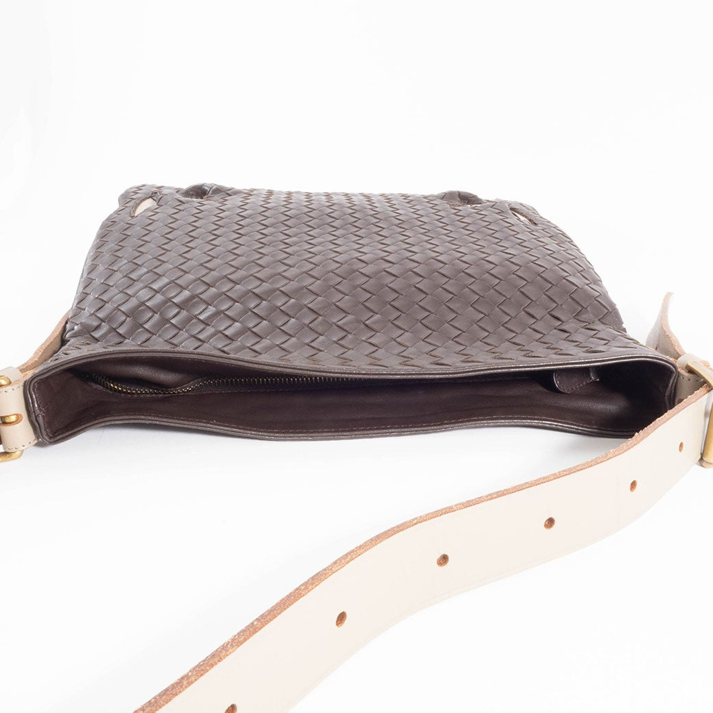BOTTEGA VENETA Intrecciato Dark Brown Leather Crossbody Shoulder Bag Preowned8