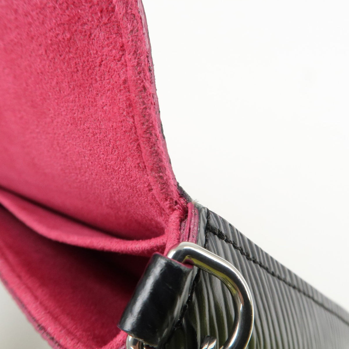 Louis Vuitton Epi Pochette Felicie Shoulder Bag Noir Pink M64579 Auth Used F/S15