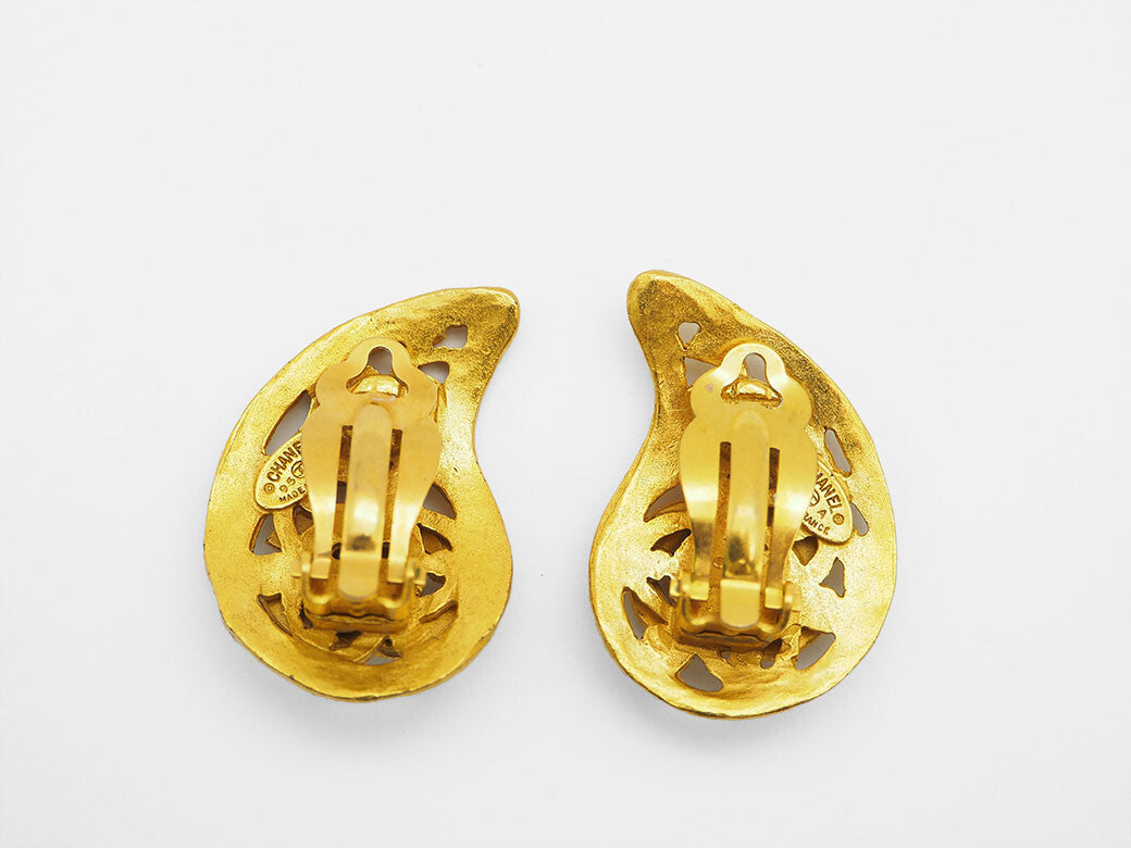 CHANEL 95A Coco Earrings Droplets Magadama Reuse Used Preowned2