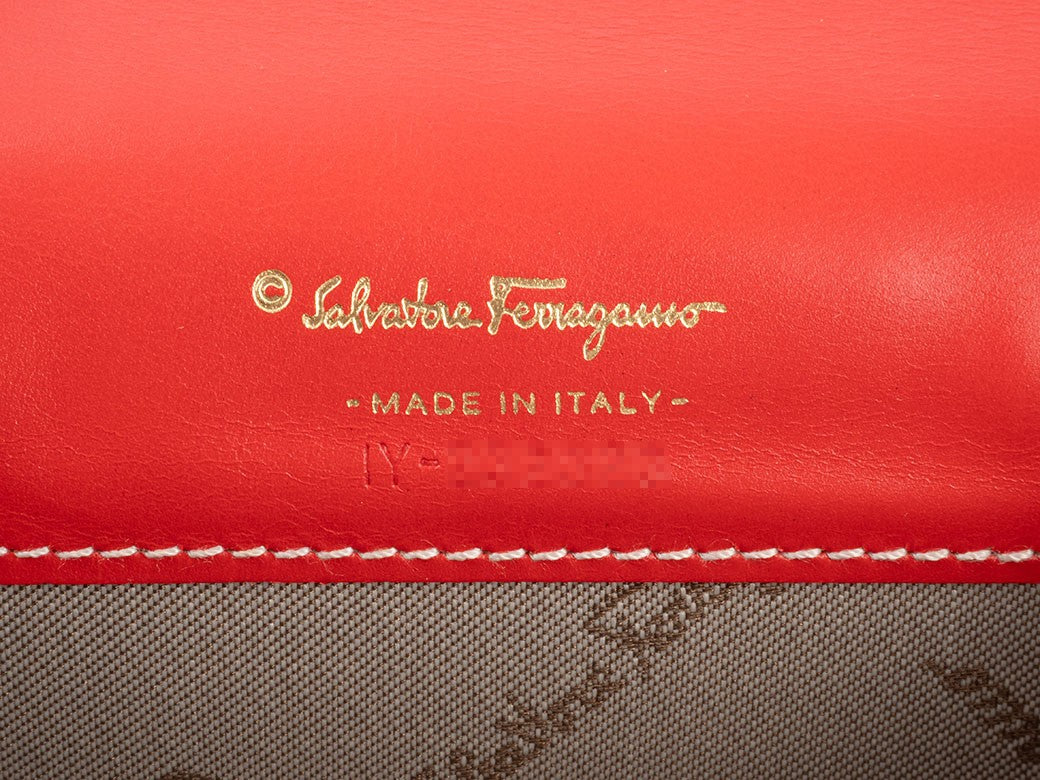 Auth Salvatore Ferragamo Bag Gancini Body Bag Red Leather Reuse Used Preowned7