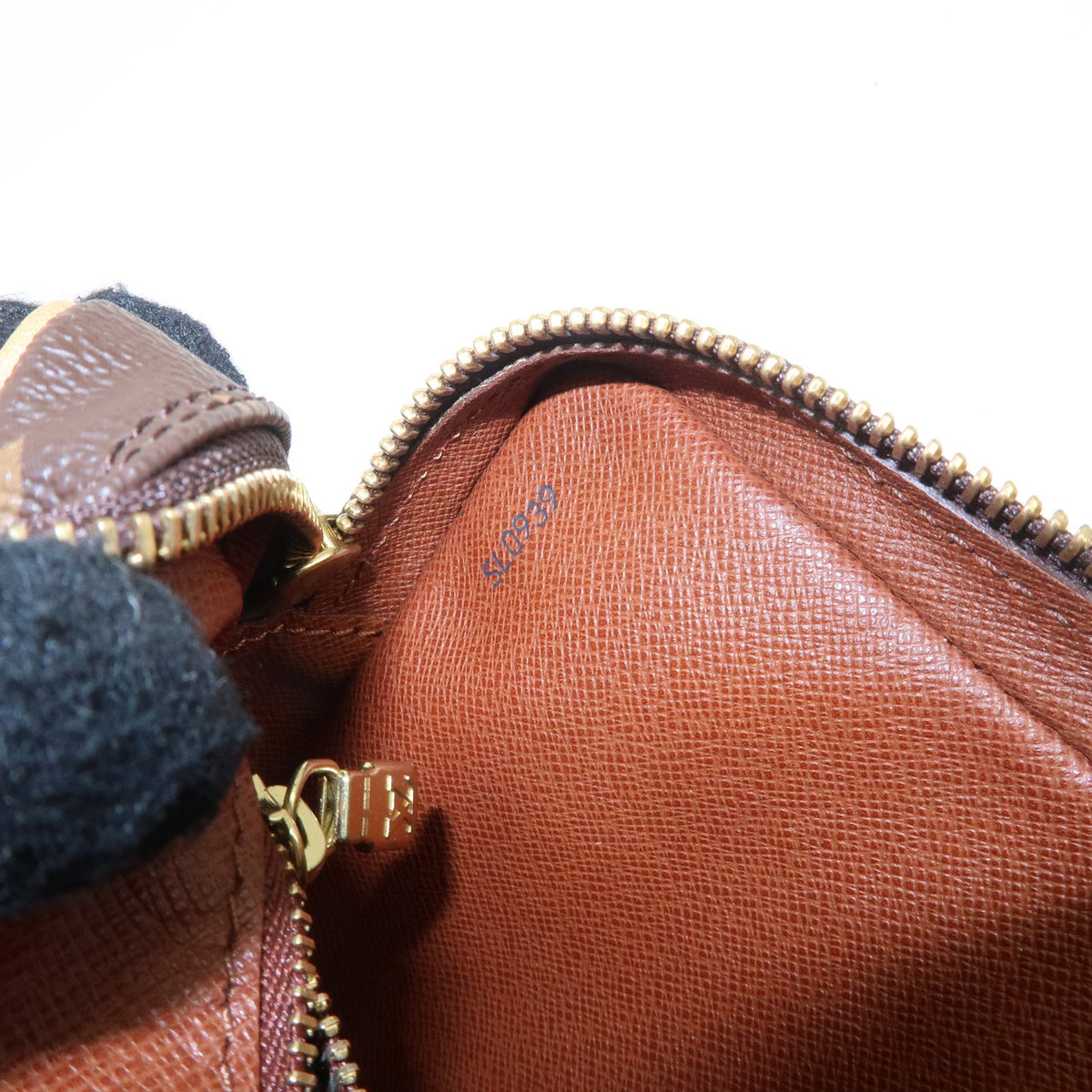 Louis Vuitton Monogram Marly Dragonne GM Clutch Bag Brown M51825 Auth Used F/S23
