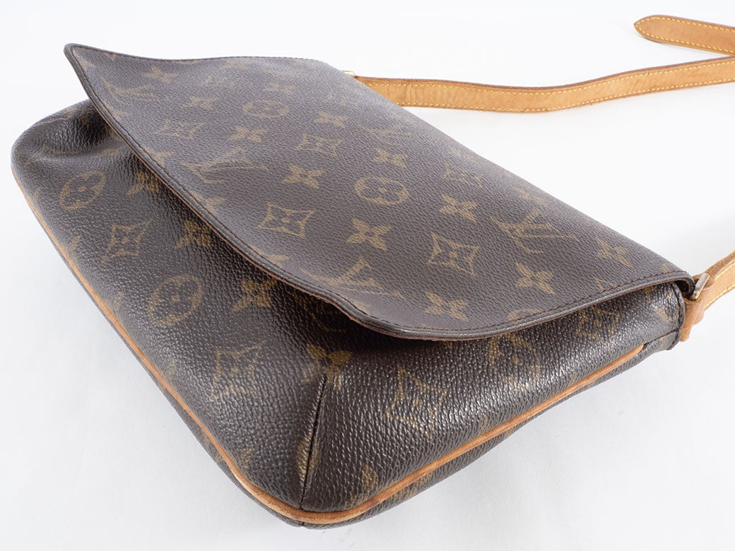LOUIS VUITTON Musette Tango Monogram Women Crossbody Shoulder Bag Preowned Auth15