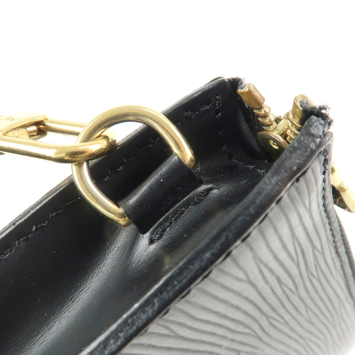 Louis Vuitton Epi Pochette Accessoires Hand Bag Noir M52942 Authentic Used F/S10