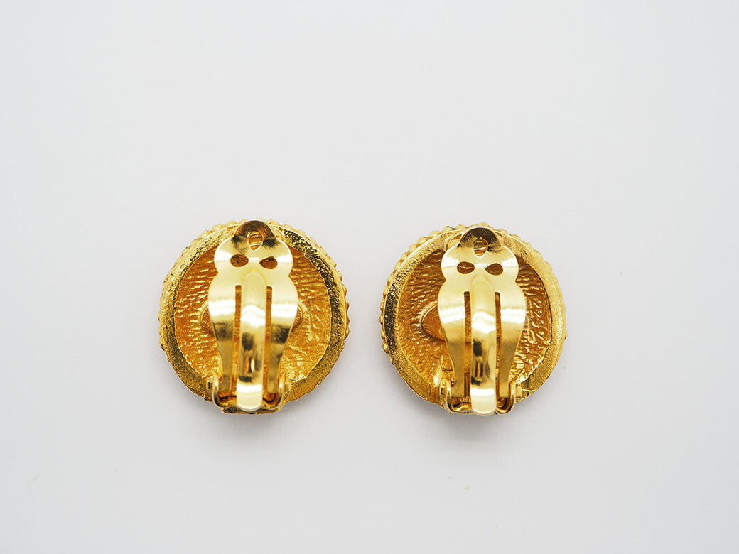 CHANEL Vintage Coco Round Earrings Brion Gold Ladies Round Reuse Used Preowned3