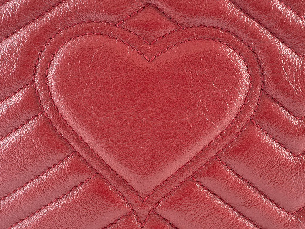 GUCCI GG Marmont Chain Shoulder Bag Red Round Heart Woman 550154 Preowned Auth12