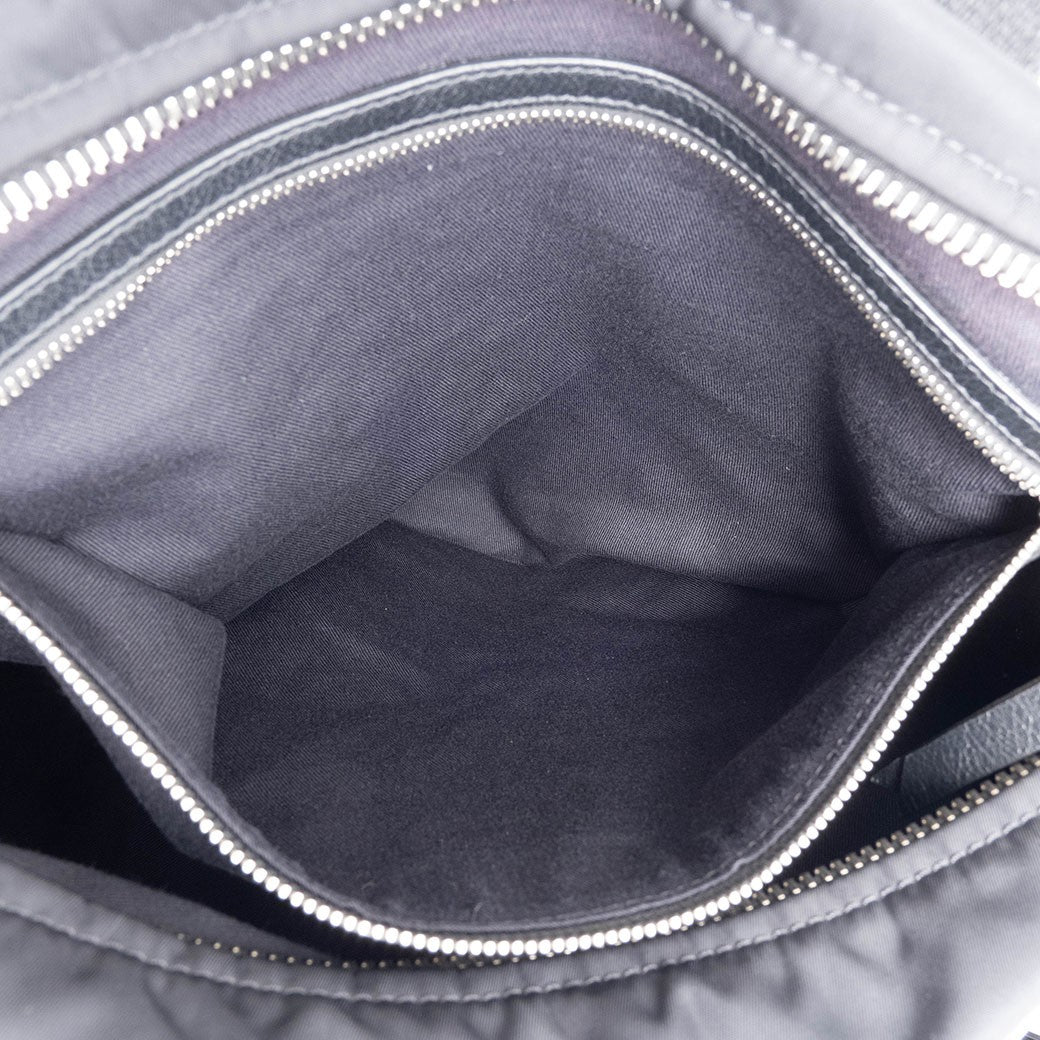 GIVENCHY Pandora Nylon Shoulder Bag Black Men Convertible Preowned Reuse Used12
