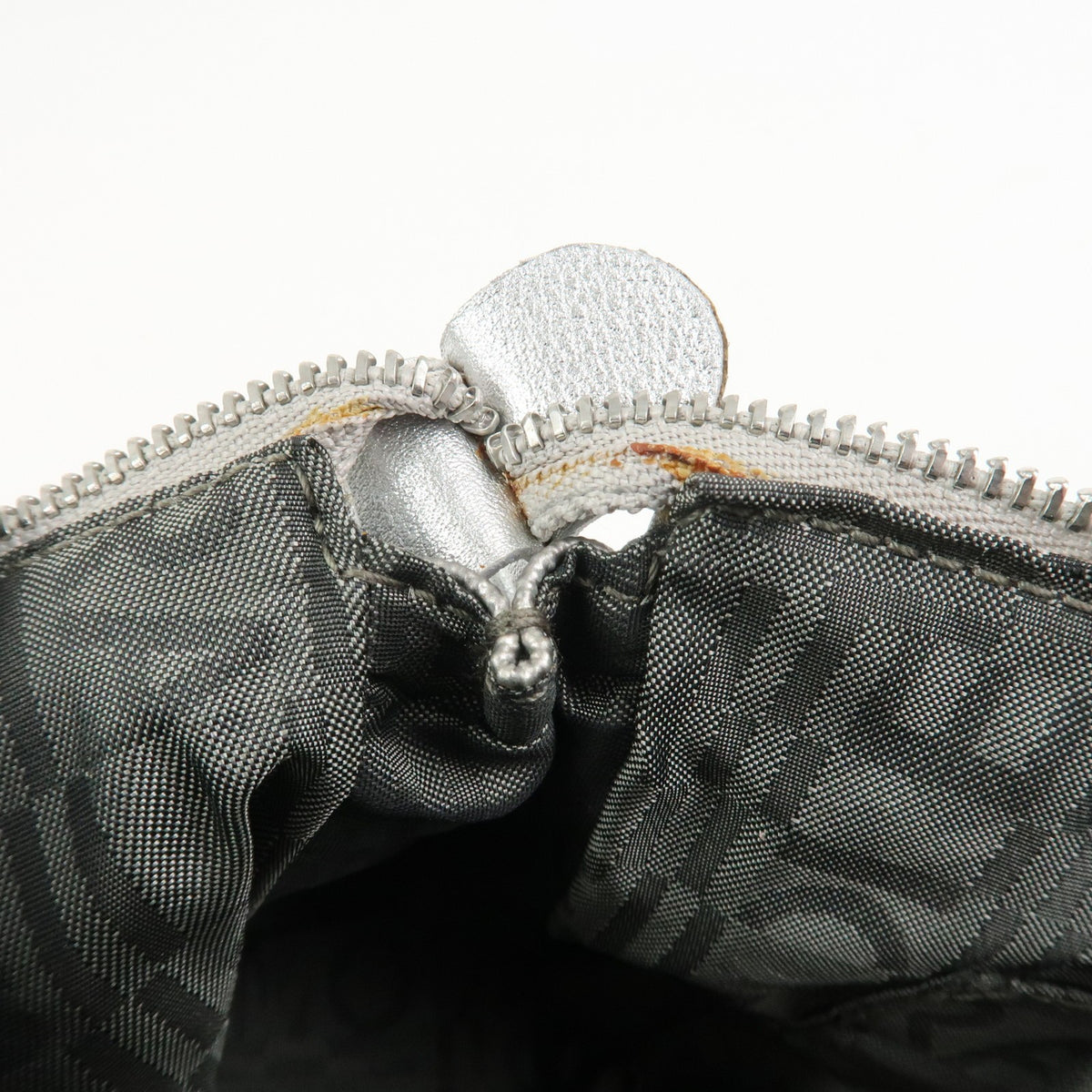 Ferragamo Gancini Logo Leather Shoulder Bag Hand Bag Silver Authentic Used F/S21