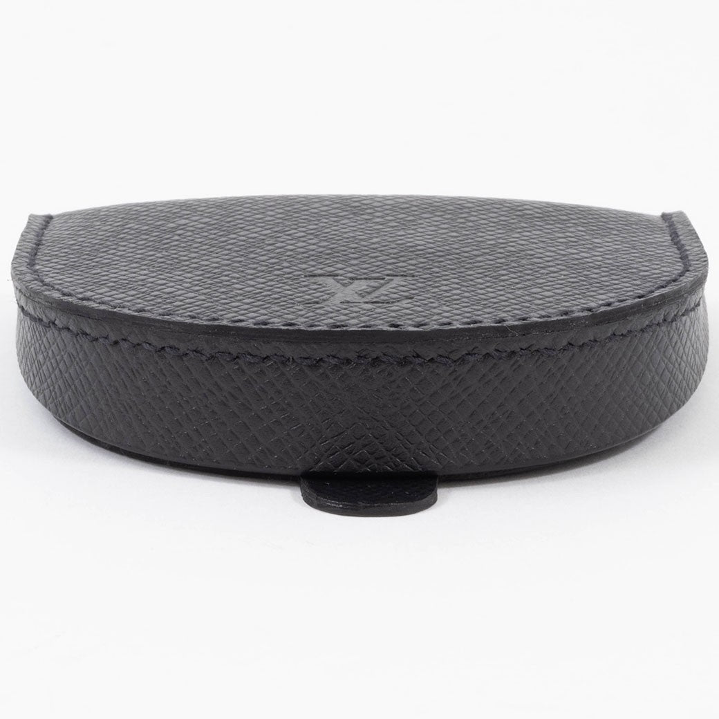 LOUIS VUITTON Porte Monnaie Cuvette Taiga Leather Black Coin Case Preowned Auth6