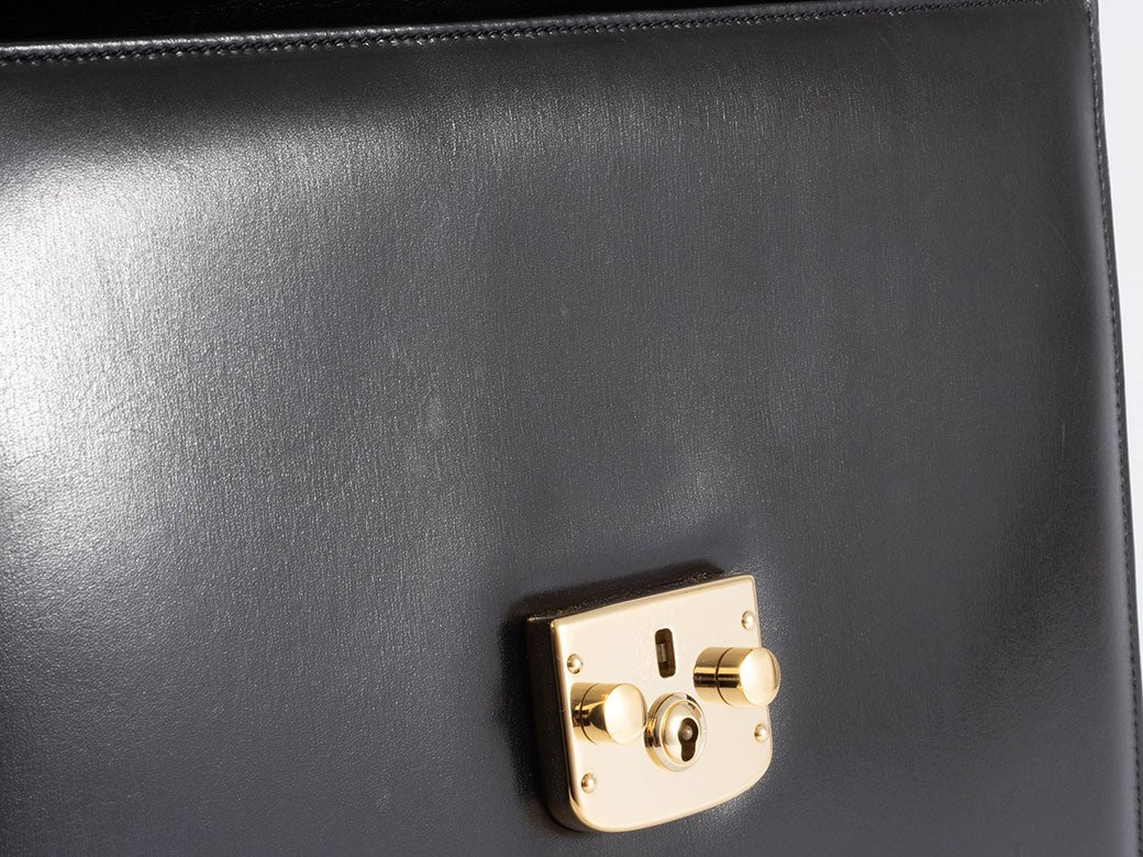 GUCCI Old Gucci Lady Lock Handbag Black Leather Top Handle 000 01 0192 Preowned17