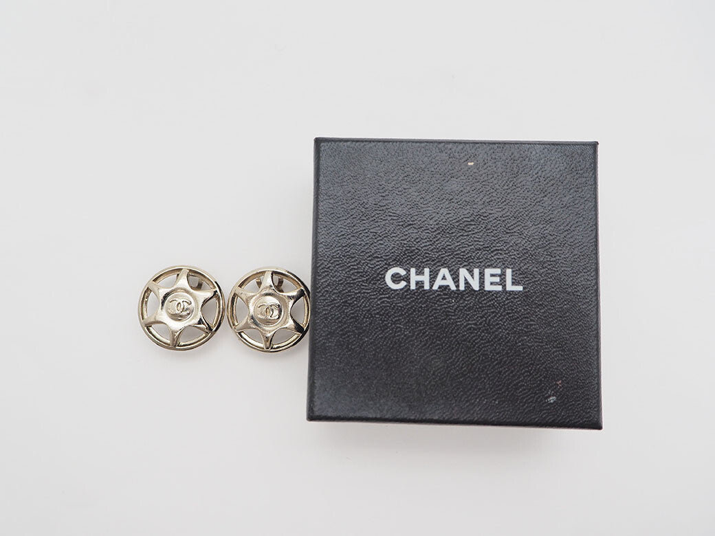 CHANEL Round Hexagram Earrings Silver Ladies 97A Metal Star Star Reuse Used8