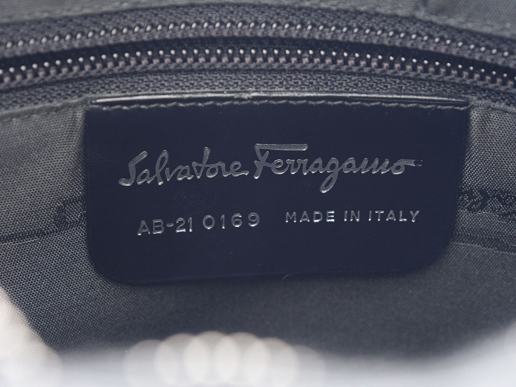 Ferragamo Gancini Hobo Shoulder Bag Black Leather AB21 0169 Preowned Auth11