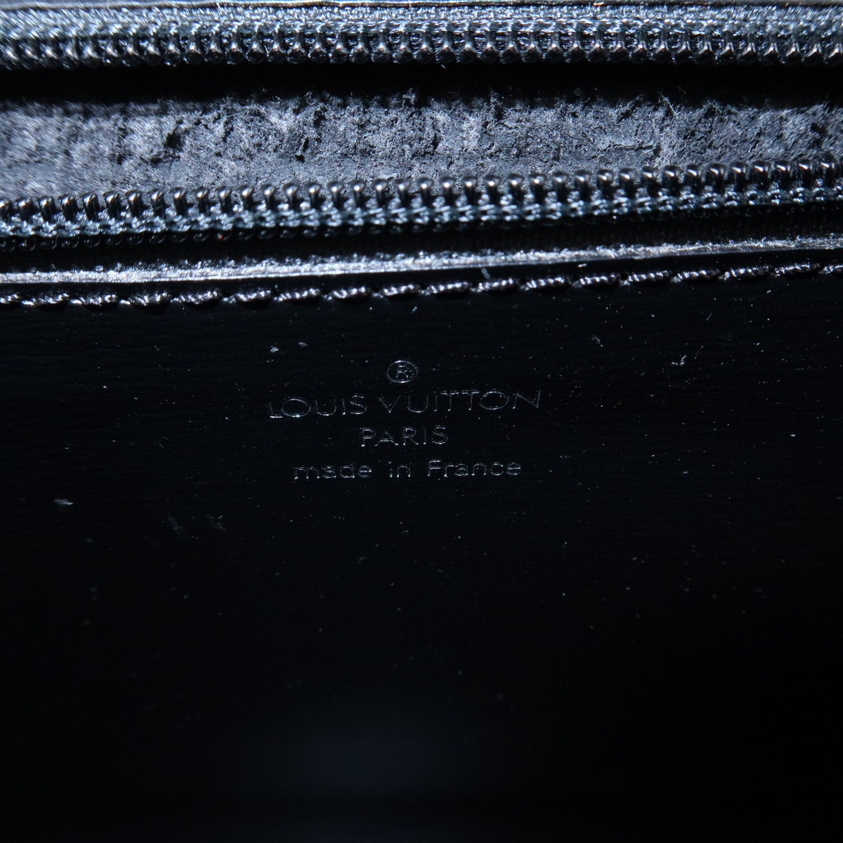 LOUIS VUITTON Arche Epi Leather Noir Black Small Convertible Bag Preowned Auth22