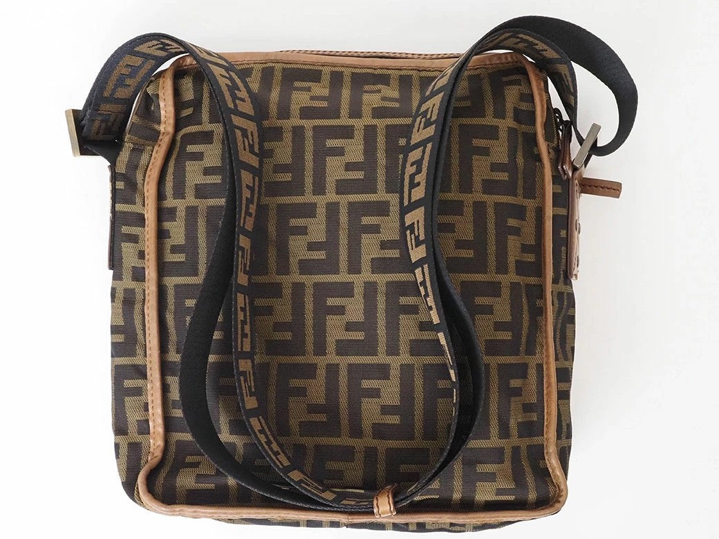 FENDI Zucca Crossbody Shoulder Bag Brown Canvas Leather 7VA152 Preowned Auth2