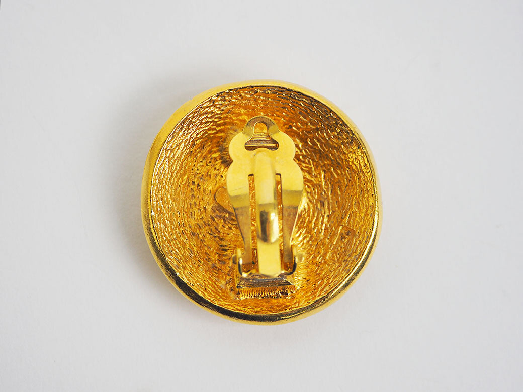 CHANEL Vintage Round Cambon Earrings Ladies 31 Le Cambon2