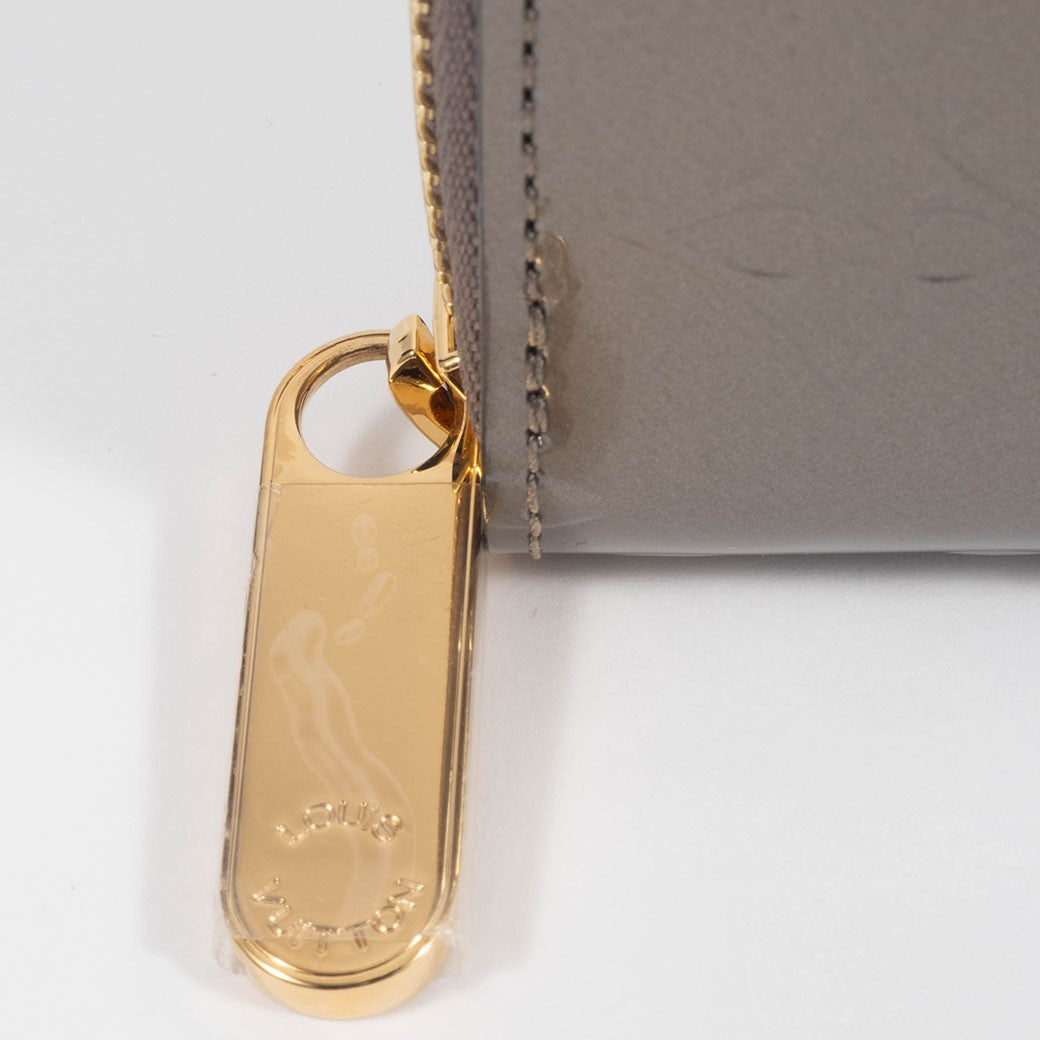 LOUIS VUITTON Zippy Wallet Vernis Champagne Metallise Gold Ziparound Preowned11