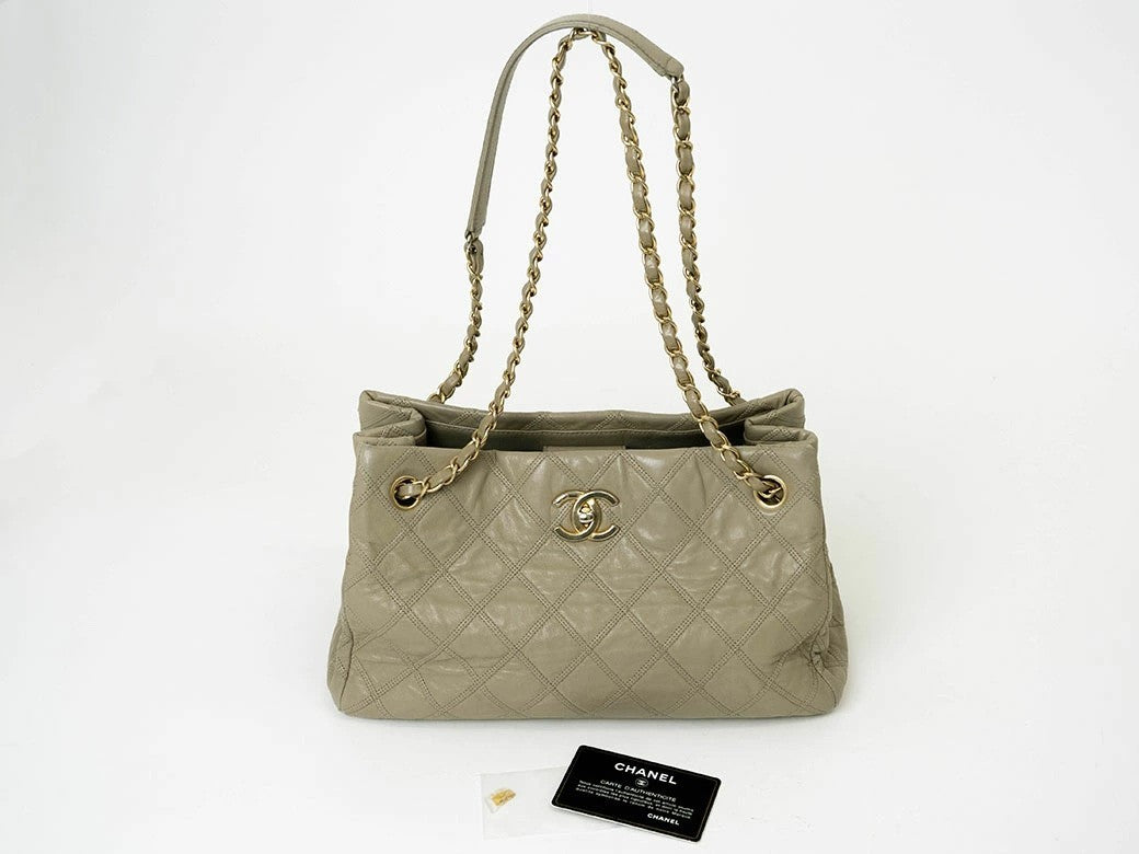 CHANEL Bicolore Leather Chain Shoulder Tote Bag Beige Convertible Preowned Auth10