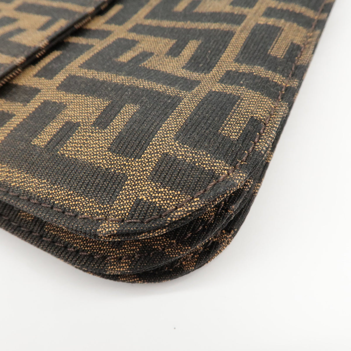 FENDI Zucca Tobacco Brown Canvas Leather Shoulder Bag 0916322 Y2K Preowned Auth9