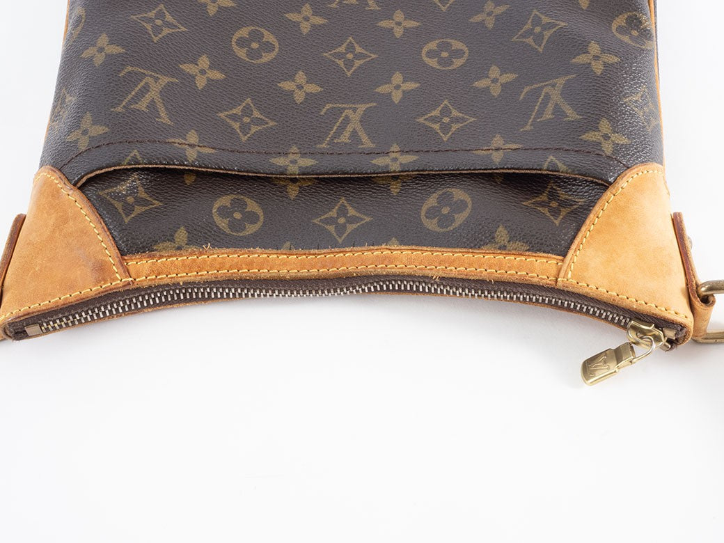 LOUIS VUITTON Odeon PM Monogram Canvas Crossbody Shoulder Bag M56390 Preowned6