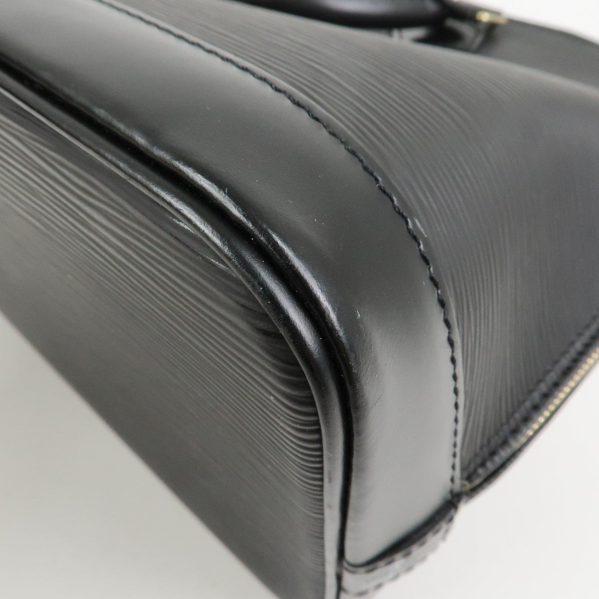 LOUIS VUITTON Alma PM Epi Leather Black Womens Handbag M52802 Preowned Auth12