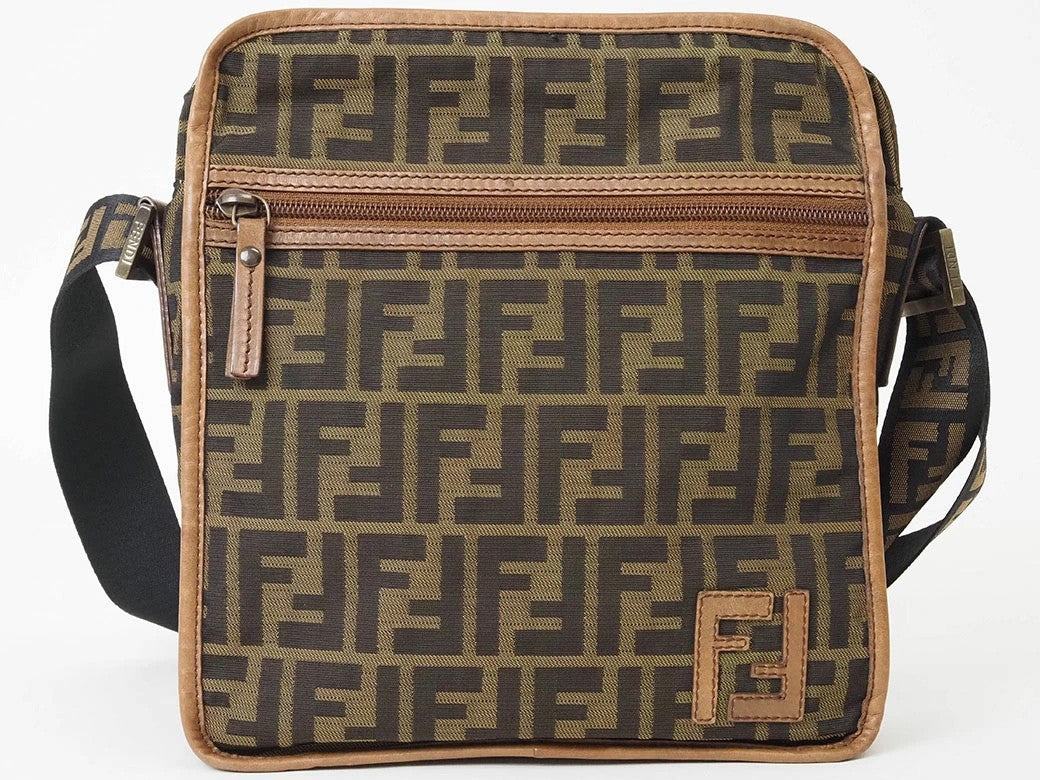 FENDI Zucca Crossbody Shoulder Bag Brown Canvas Leather 7VA152 Preowned Auth1