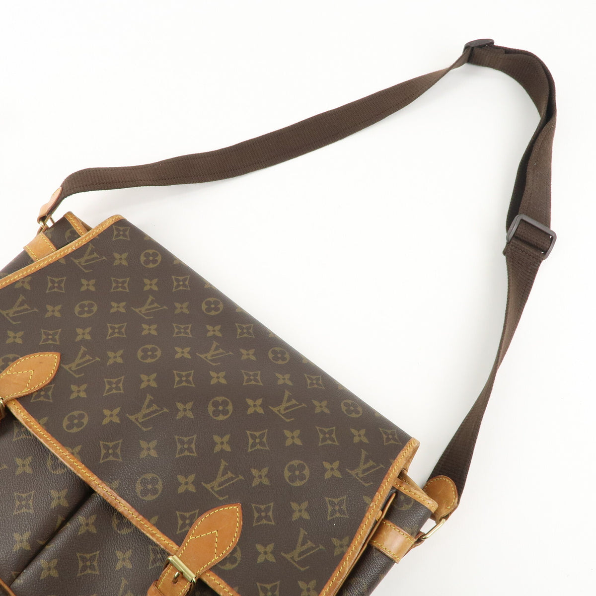 LOUIS VUITTON Monogram Gibessiere GM Crossbody Shoulder Bag Preowned Auth4