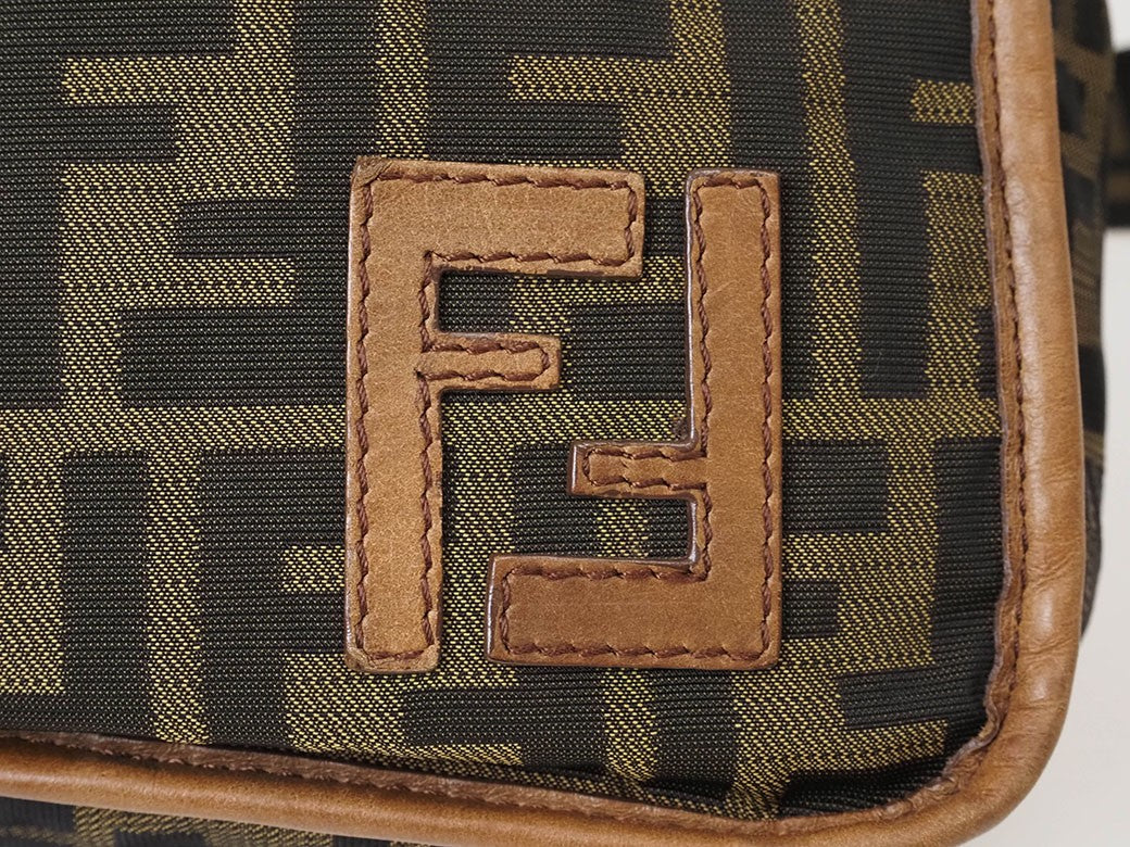 FENDI Zucca Crossbody Shoulder Bag Brown Canvas Leather 7VA152 Preowned Auth10