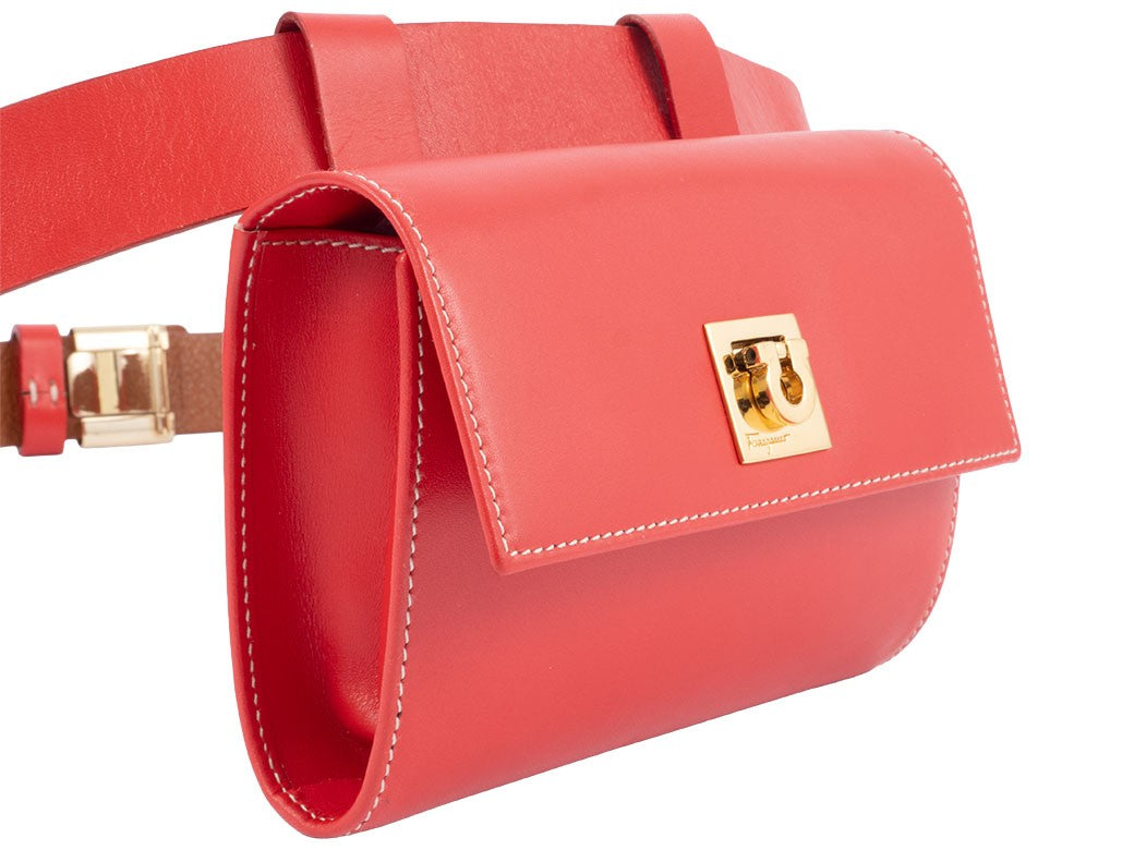 Auth Salvatore Ferragamo Bag Gancini Body Bag Red Leather Reuse Used Preowned2