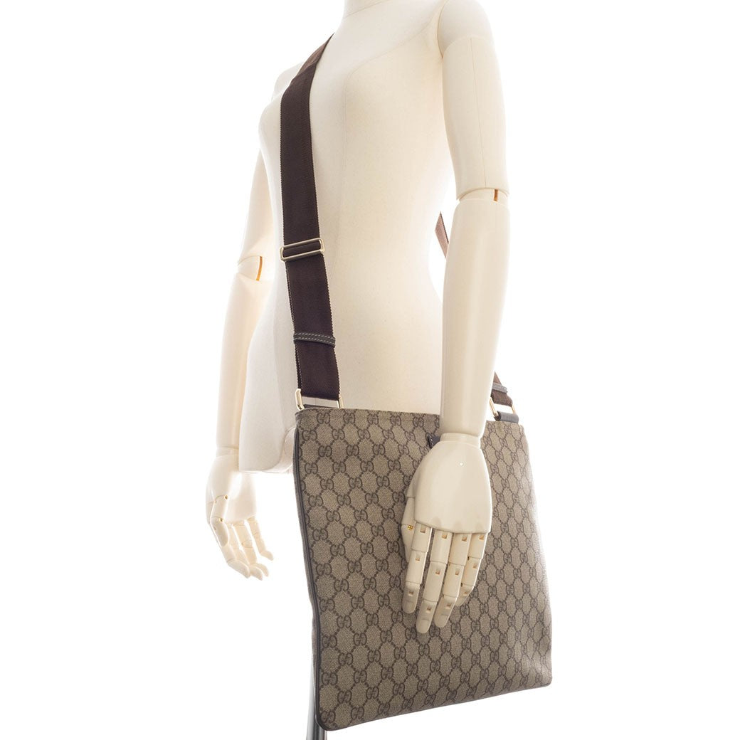 GUCCI GG Supreme Crossbody Shoulder Bag Beige Messenger Bag Preowned Auth17