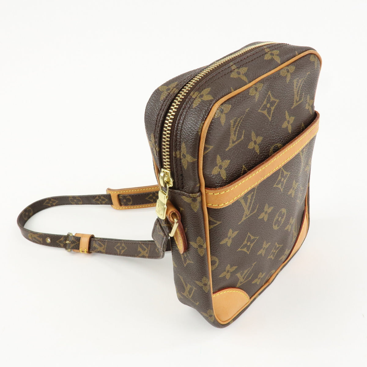LOUIS VUITTON Monogram Danube Crossbody Shoulder Bag M45266 Preowned Auth3