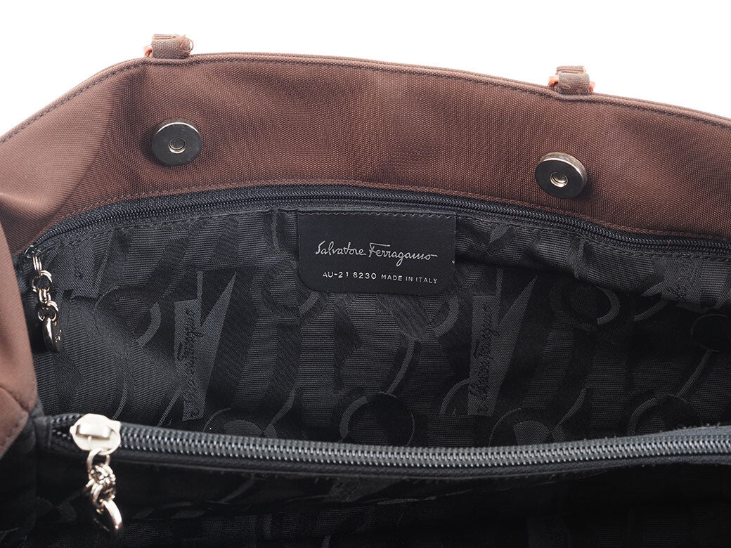 Salvatore Ferragamo Plastic Chain Shoulder Tote Bag Brown Nylon Preowned Auth9