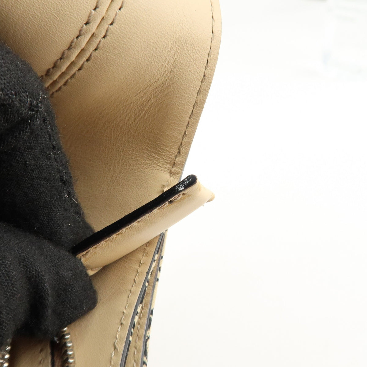 Ferragamo Gancini Hobo Shoulder Bag Canvas Leather Beige Black Preowned Auth18