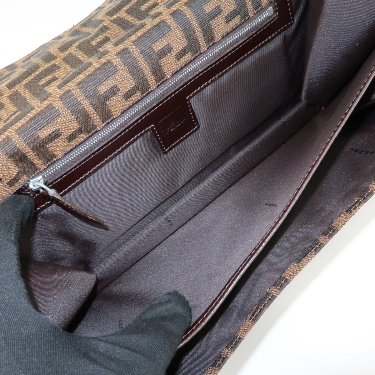 FENDI Zucca Tobacco Brown Canvas Leather Shoulder Bag 0916322 Y2K Preowned Auth19