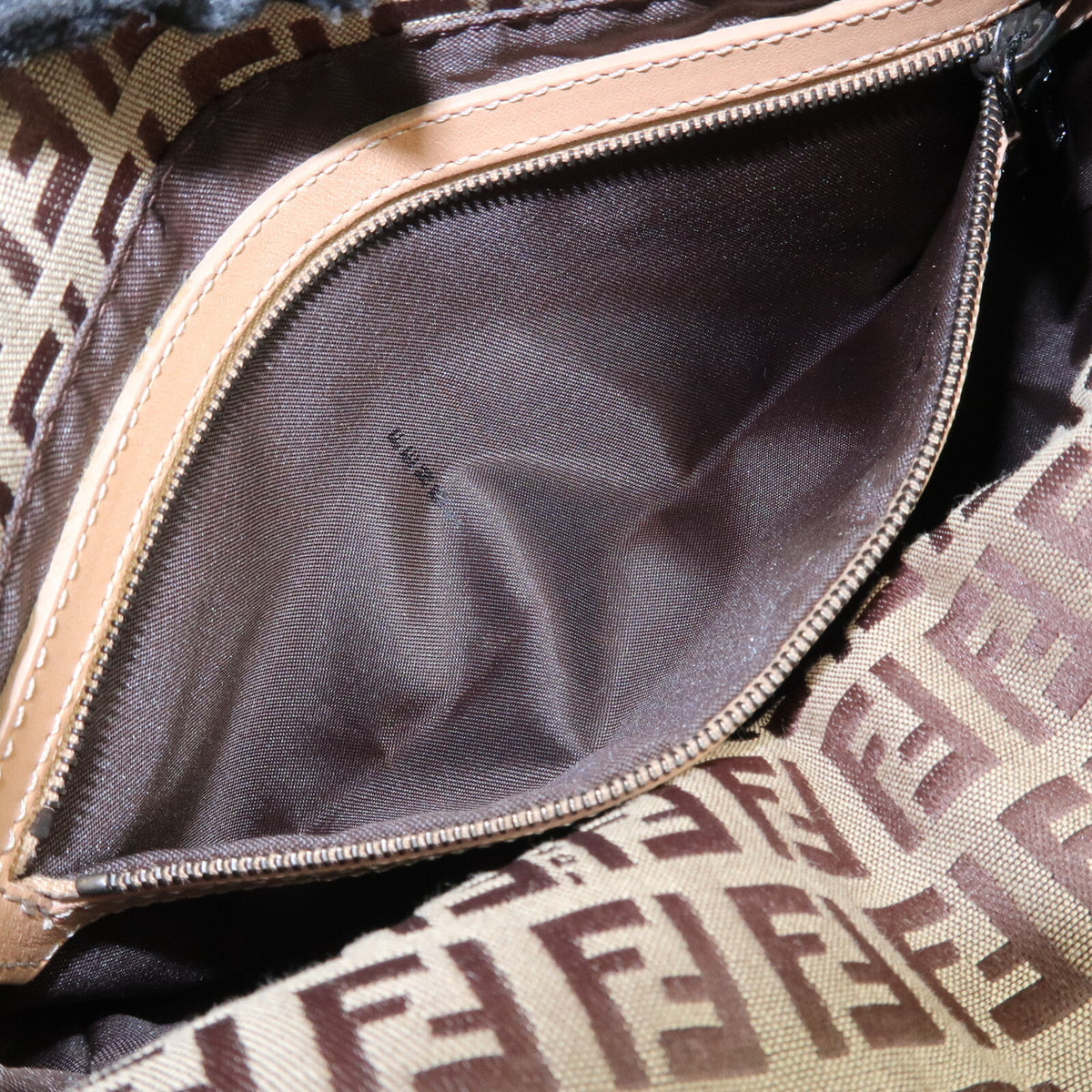 FENDI Zucchino Canvas Womens Shoulder Bag Beige Leather 8BR003 Preowned Auth17